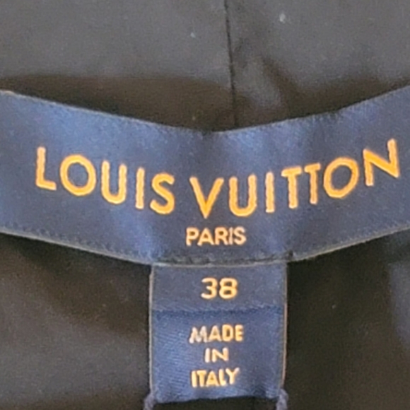 SOLD Louis Vuitton Monogram Fleece Jacket 38. Fabulous!!! - Picture 10 of 15